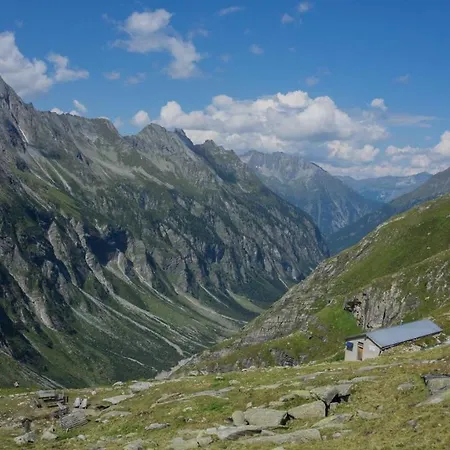 Bergblick Apartman *